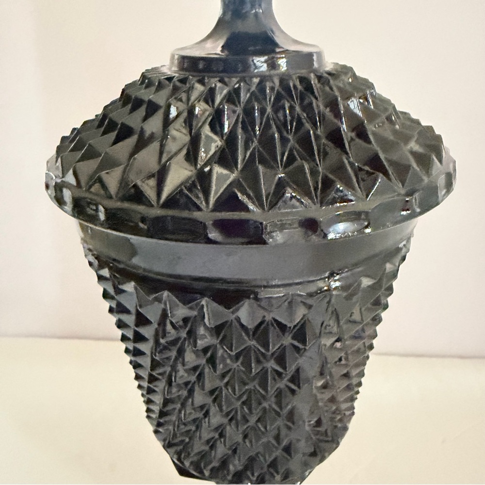 VTG Black Indiana Glass Diamond Point Covered Jar 15,5” - Picture 10 of 16